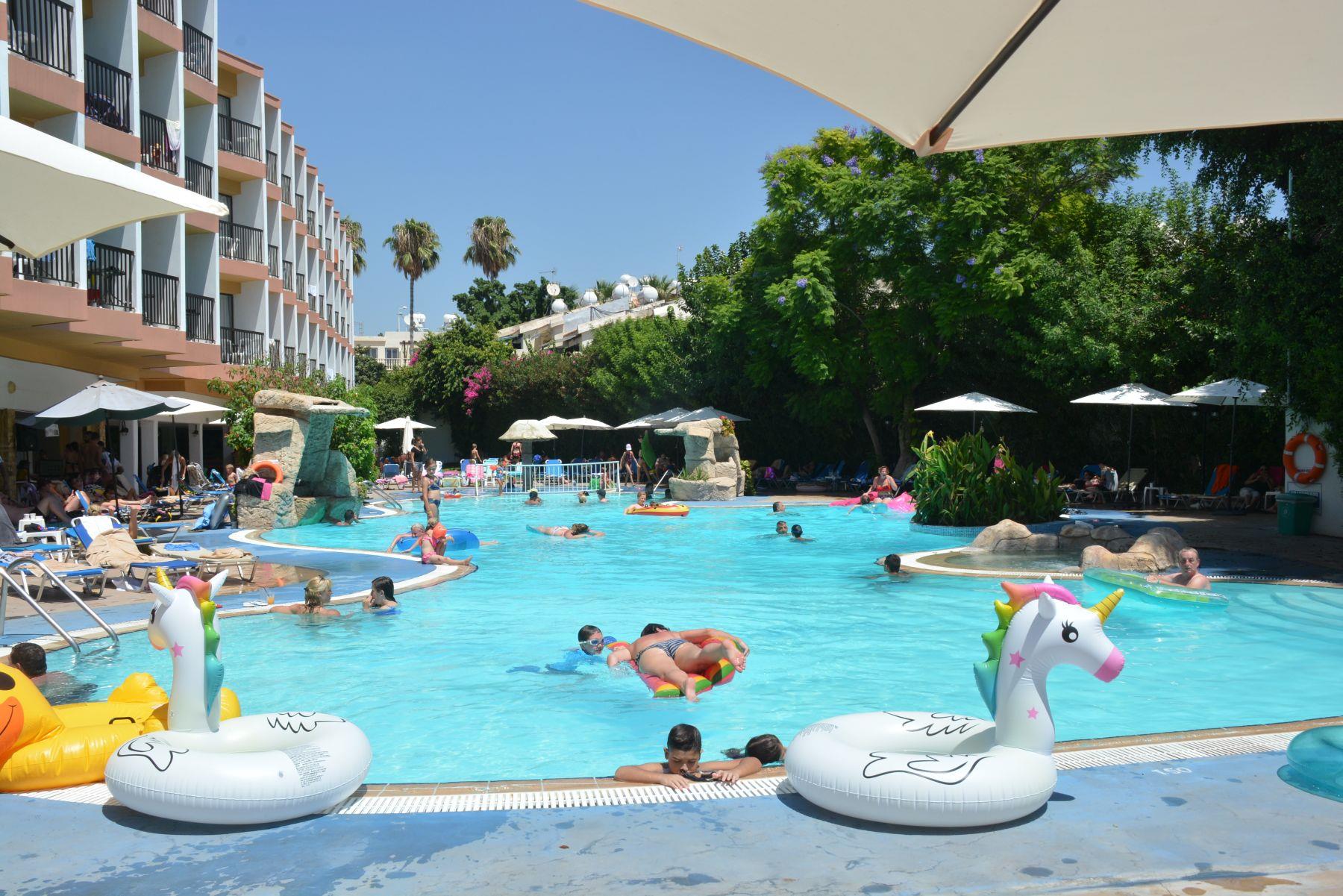                     Avlida Hotel                                                                  