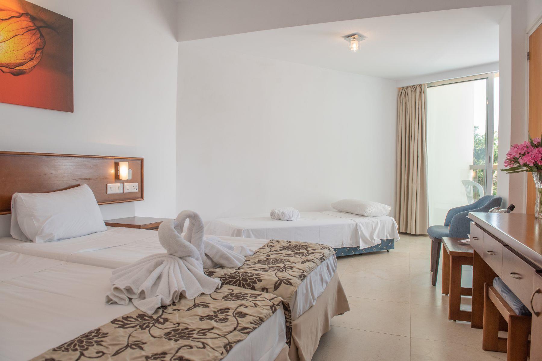                     Avlida Hotel                                                                  