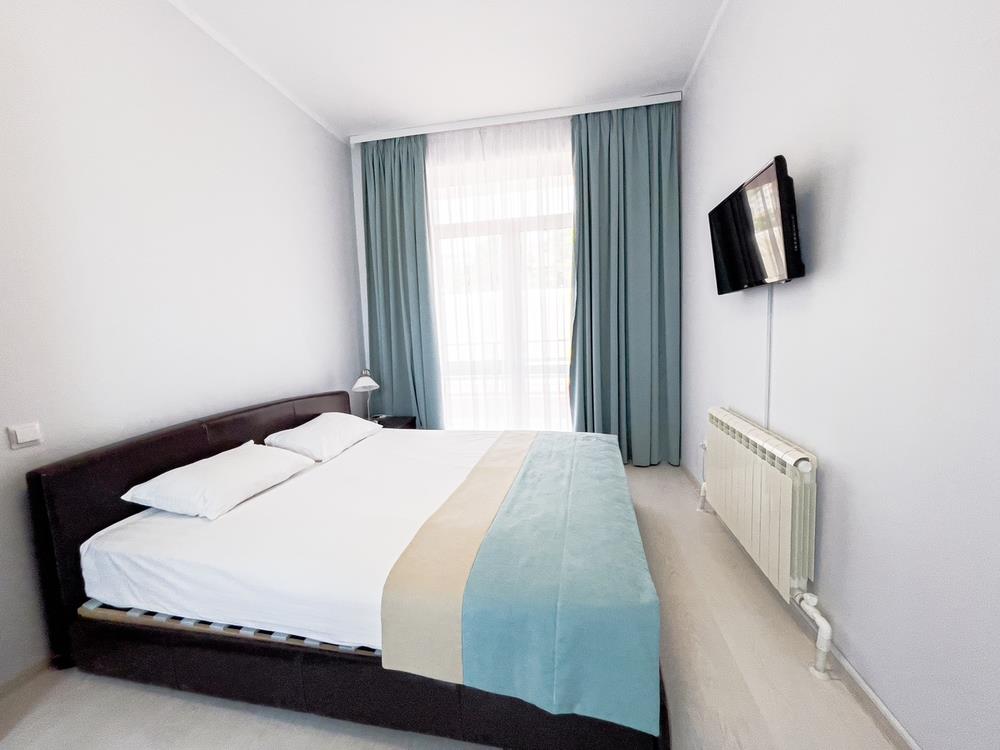 Отель круиз на серафимовича геленджик