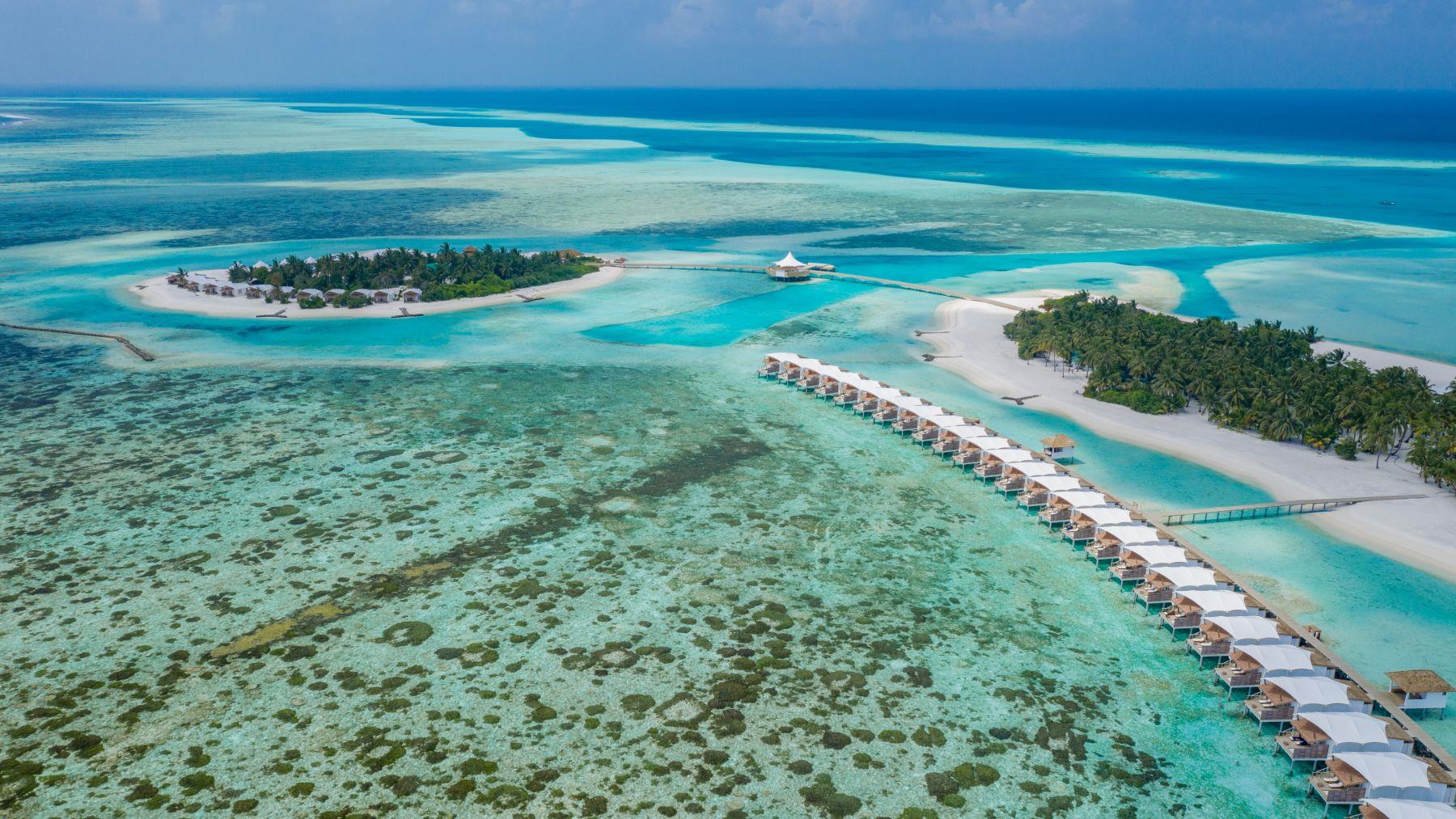 Туры в отель Cinnamon Hakuraa Huraa Maldives 4* Мииму Атолл, Мальдивы