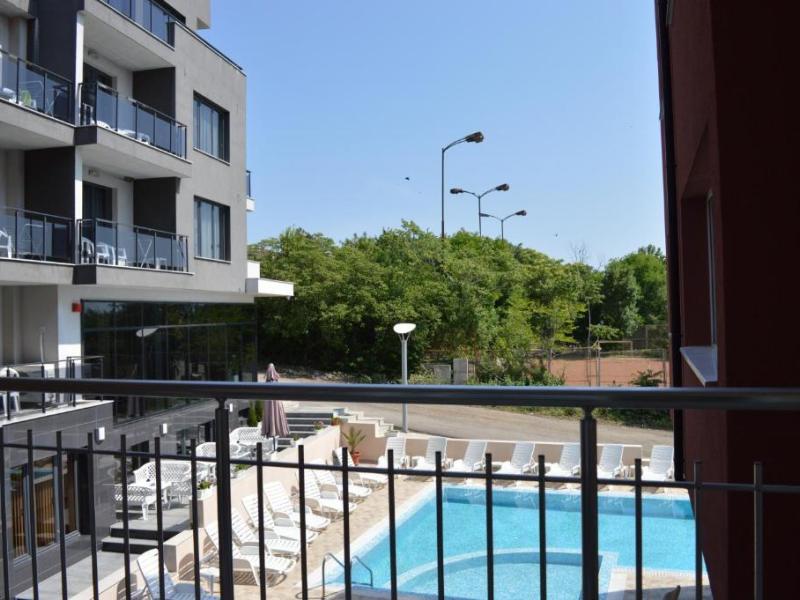 Hotel Ray