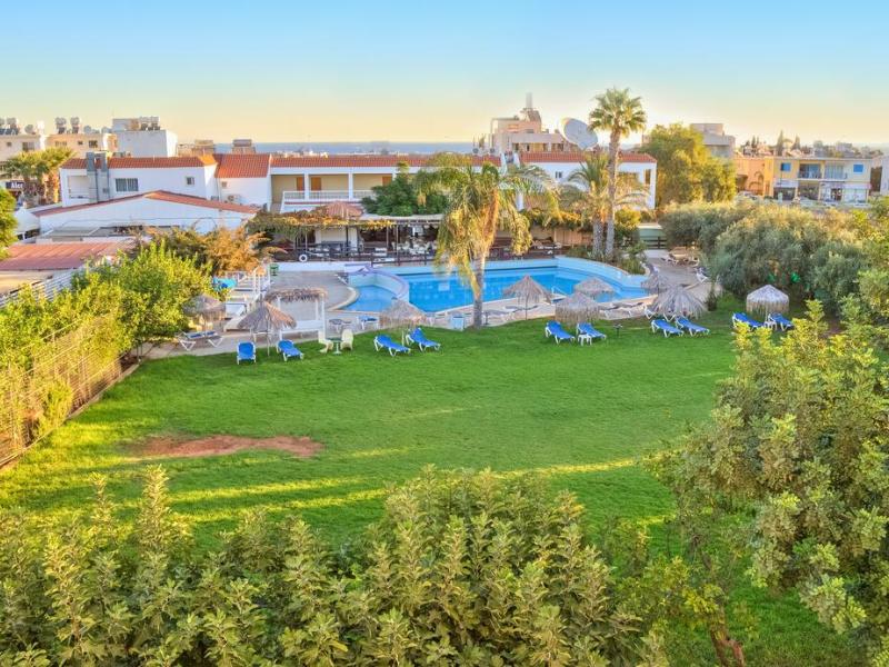 Captain Karas Holidays Apartments