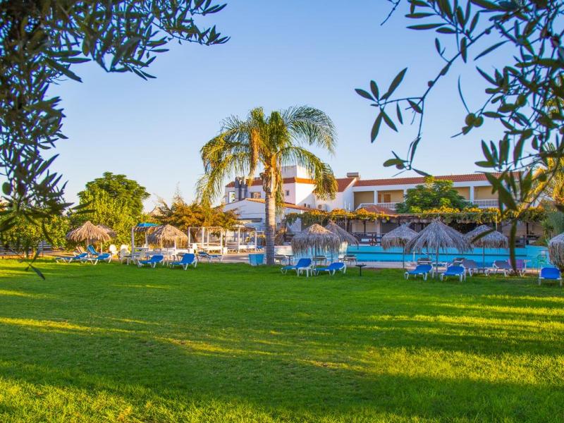 Captain Karas Holidays Apartments