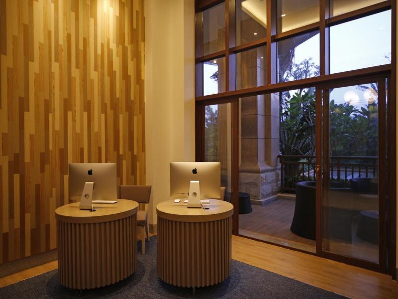 Holiday Inn Express Haikou West Coast