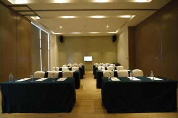 Отель Holiday Inn Express Haikou West Coast Китай, о Хайнань, фото 25