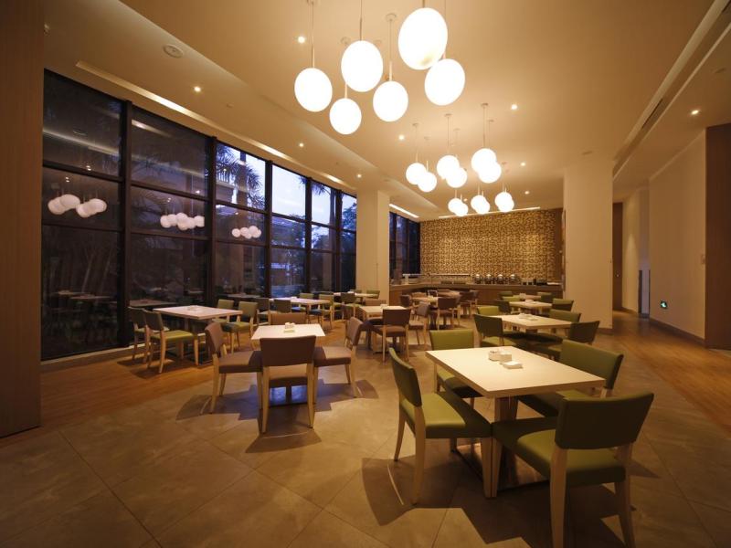 Holiday Inn Express Haikou West Coast