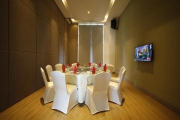 Отель Holiday Inn Express Haikou West Coast Китай, о Хайнань, фото 32