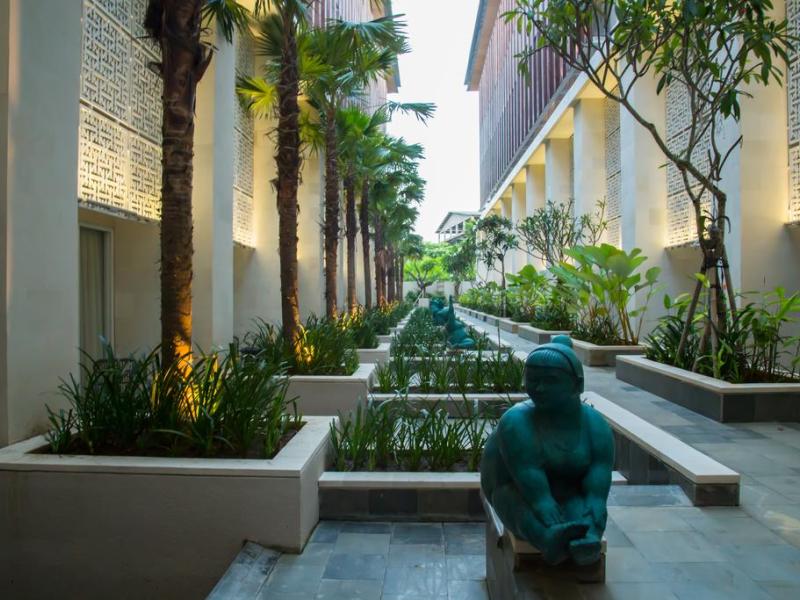 Bali Paragon Resort Hotel