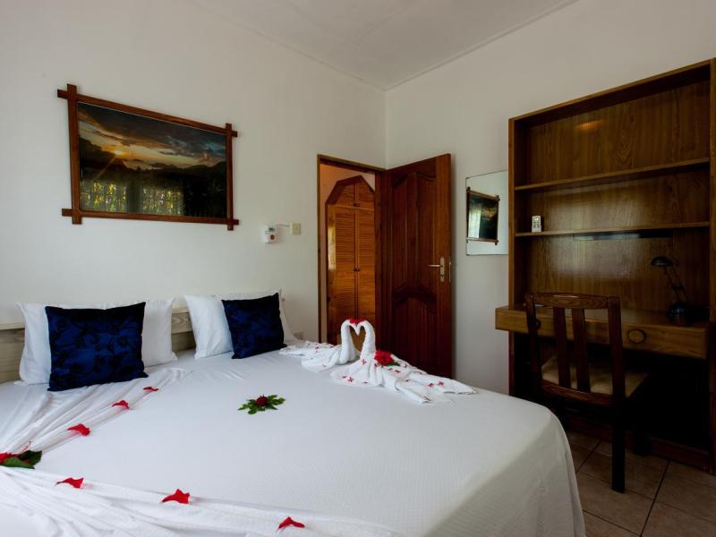 Le Relax St. Joseph Guest House