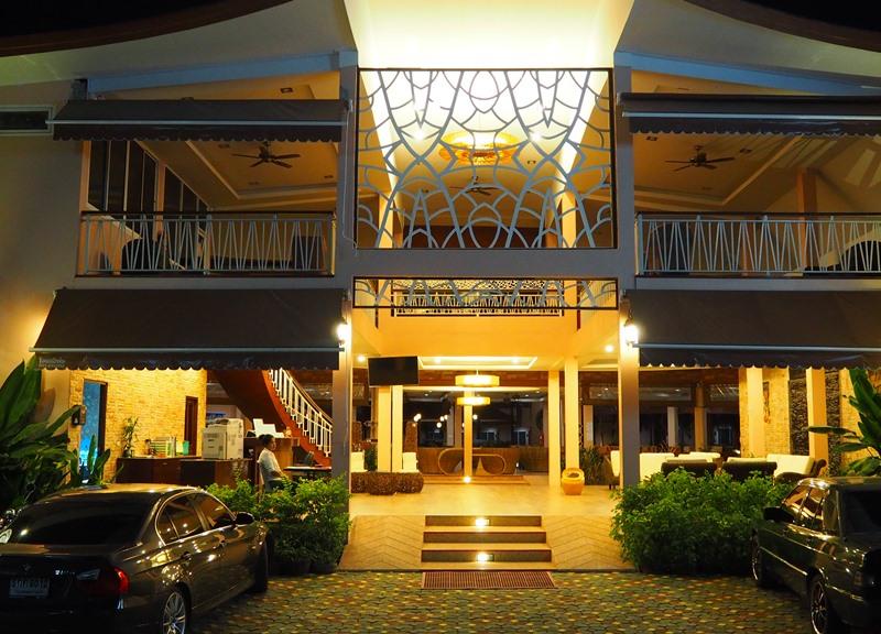 Chivatara Resort Bang Tao Beach Phuket