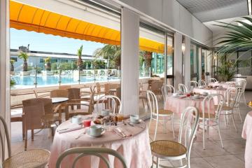 Отель Hotel Cormoran Италия, Каттолика, фото 2