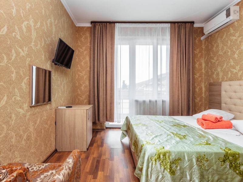 Отель Элизабет