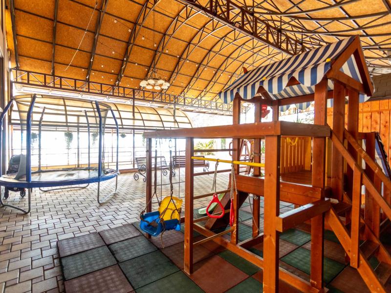 Отель Элизабет