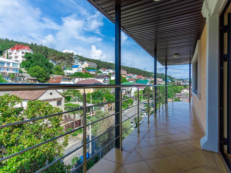 Отель Элизабет