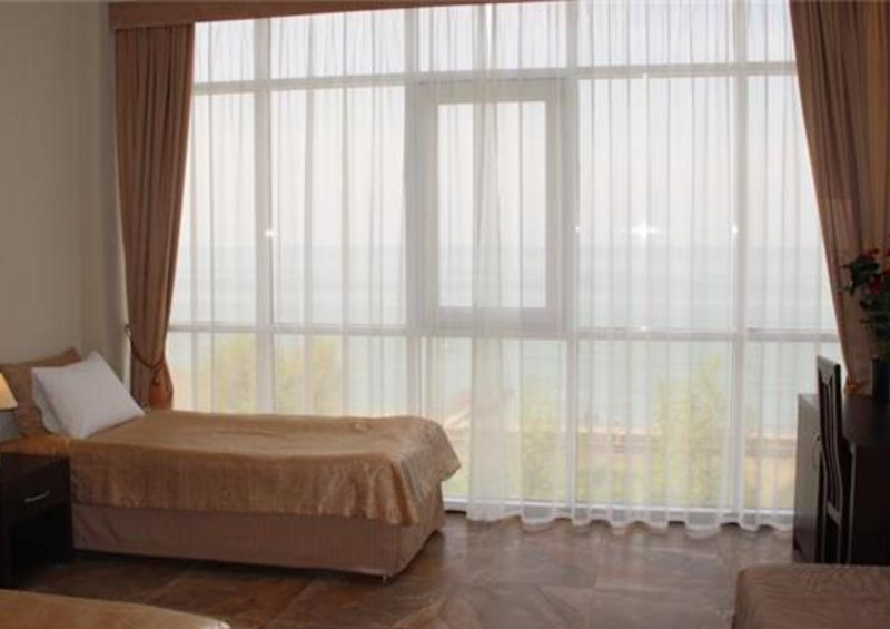 Black Sea Hotel (ул. Ленина)