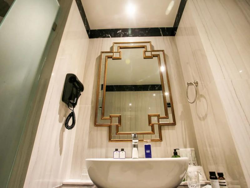Vince Hotel Pratunam