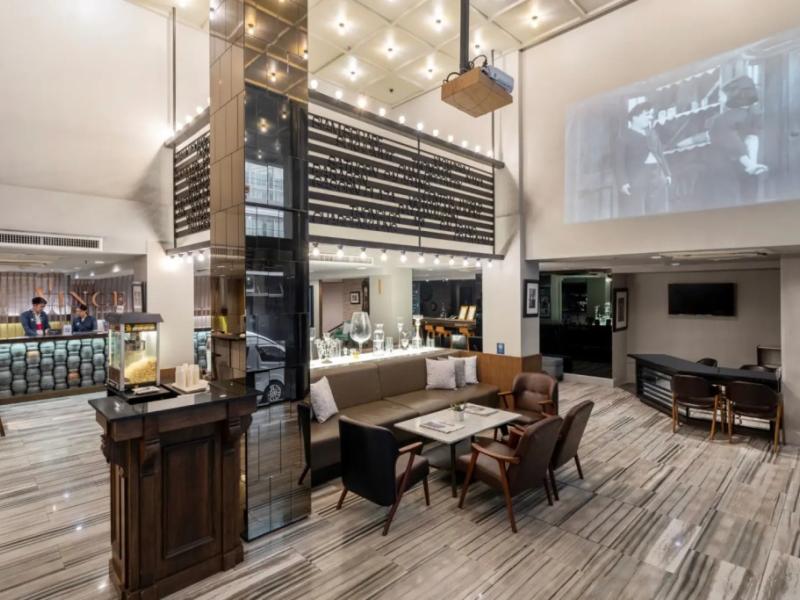 Vince Hotel Pratunam