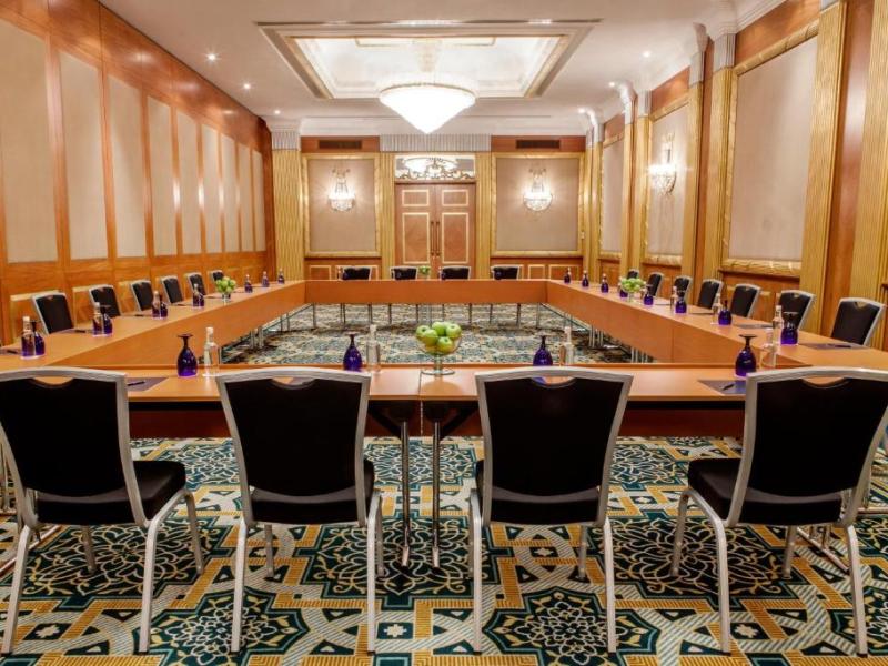 Corniche Hotel Sharjah