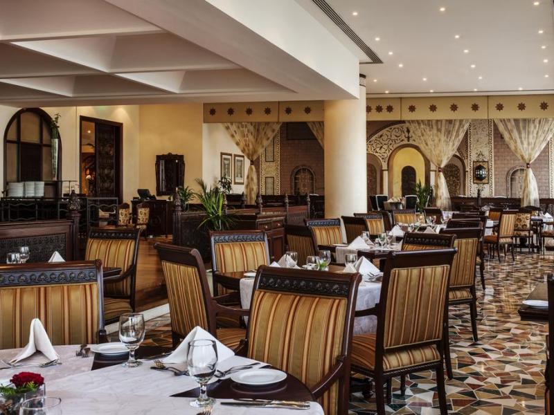 Corniche Hotel Sharjah