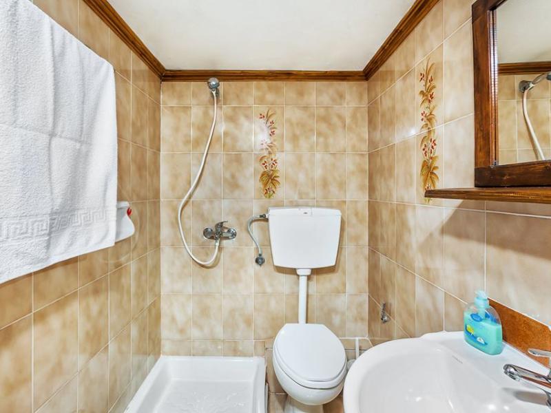 Xenios Karnagio Apartments