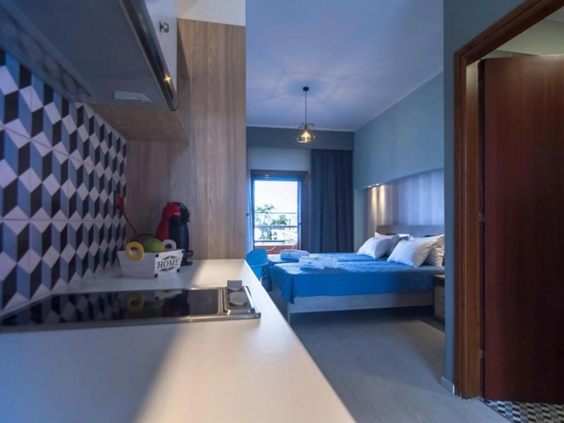 Ano Aparthotel