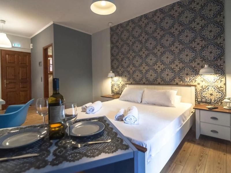 Ano Aparthotel