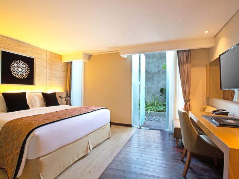 DevinSky Hotel Seminyak