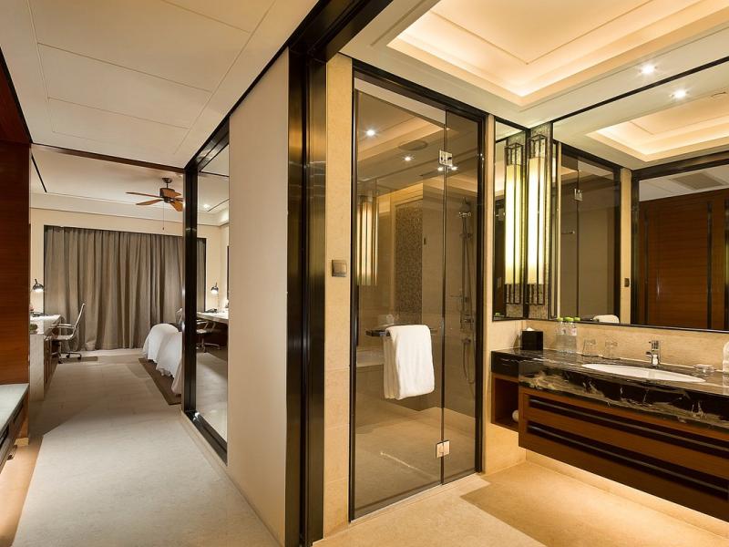 Crowne Plaza Sanya City Center