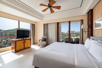 Отель Crowne Plaza Sanya City Center Китай, о Хайнань, фото 3