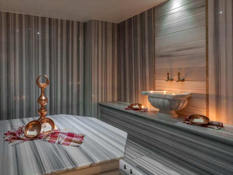 DoubleTree by Hilton Hotel Istanbul - Sirkeci