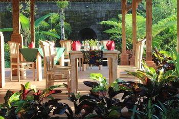Senetan Villas & Spa Resort