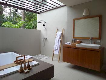 Senetan Villas & Spa Resort