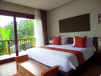 Senetan Villas & Spa Resort