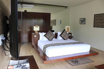 Senetan Villas & Spa Resort