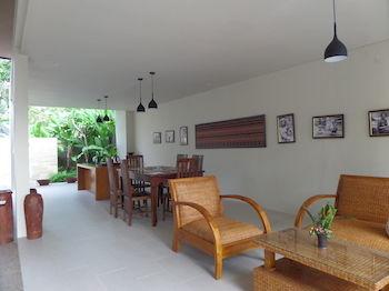 Senetan Villas & Spa Resort