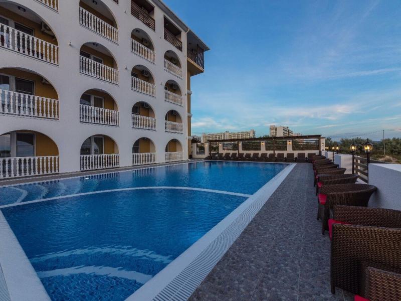 La Melia