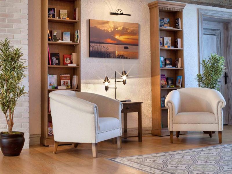 Sakit Gol - Silent Lake Hotel