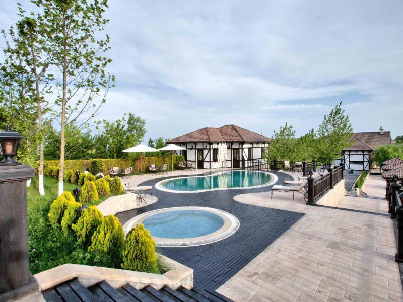 Sakit Gol - Silent Lake Hotel