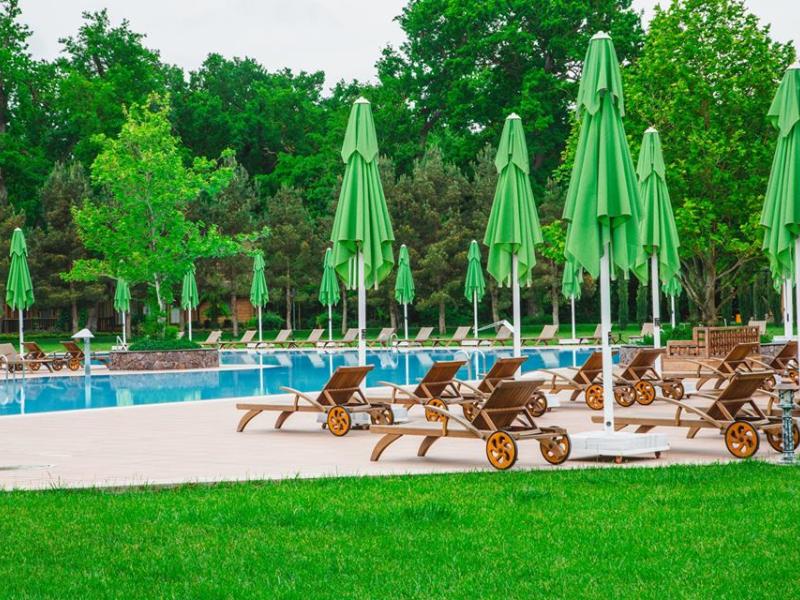 River Inn Resort & SPA