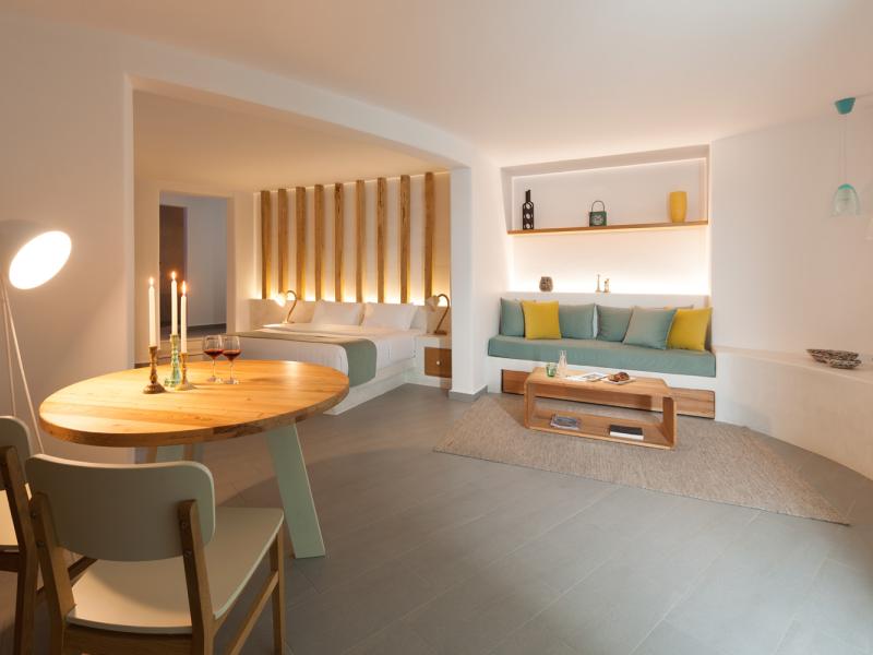 Neptune Luxury Spa Suites