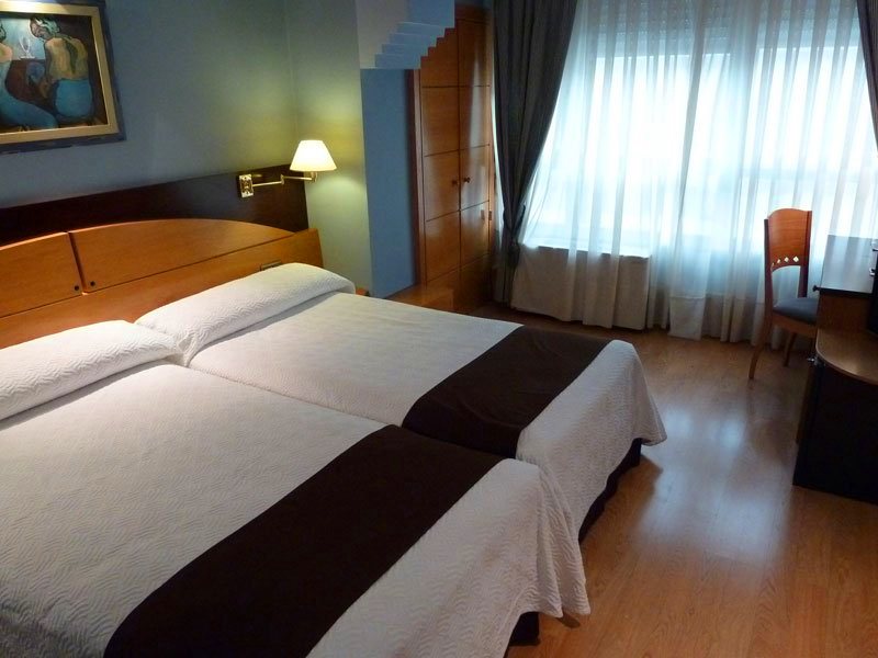 Hotel Corona De Castilla