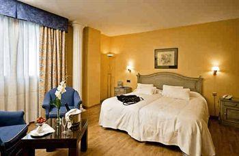 Hotel Corona de Granada