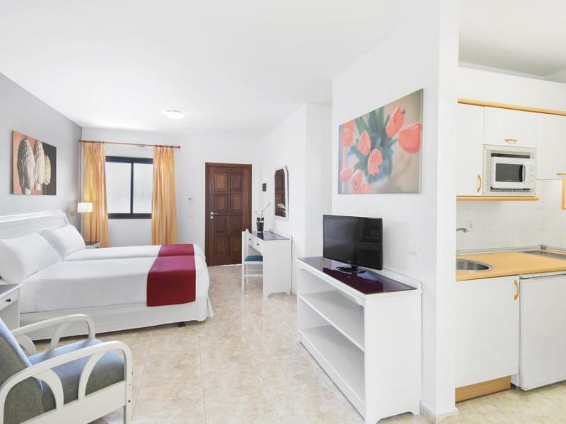 Elba Lucia Sport & Suite Hotel