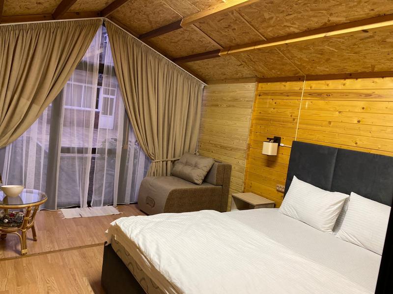 Коттеджи в Гагре