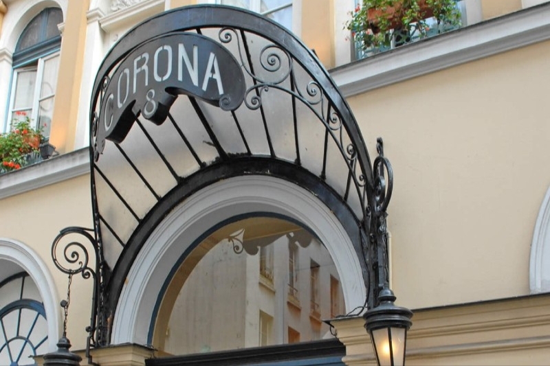 Corona Opera