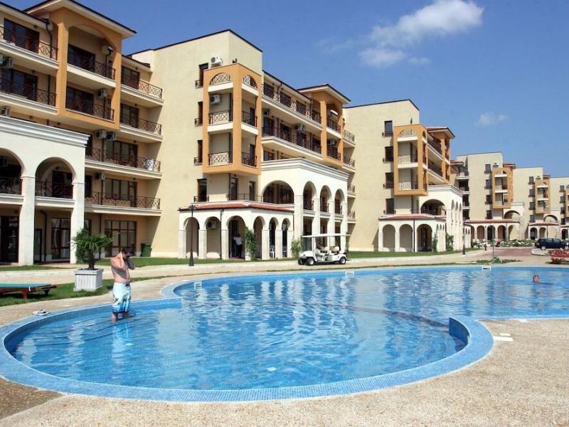 Lighthouse Apartments and Villas