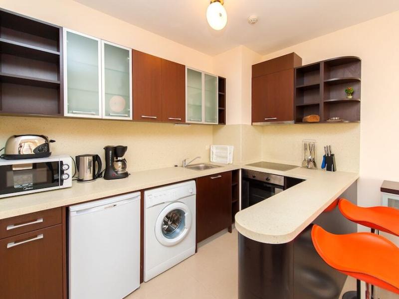 Lighthouse Apartments and Villas