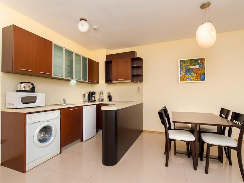 Lighthouse Apartments and Villas