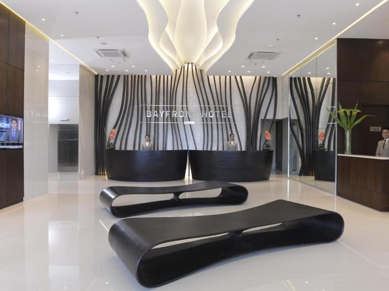 Bayfront Hotel Cebu North Reclamation