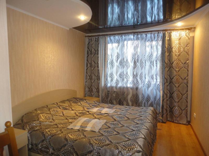 Машиностроитель